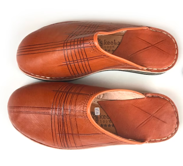 Babouche style mule Berbère Traditionnelle - Bout Rond - Cuir Marron Camel