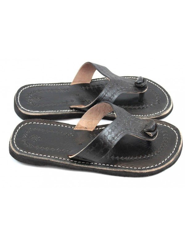 Tongs Marocaines en Cuir pour Homme : Confort et Élégance Artisanaux