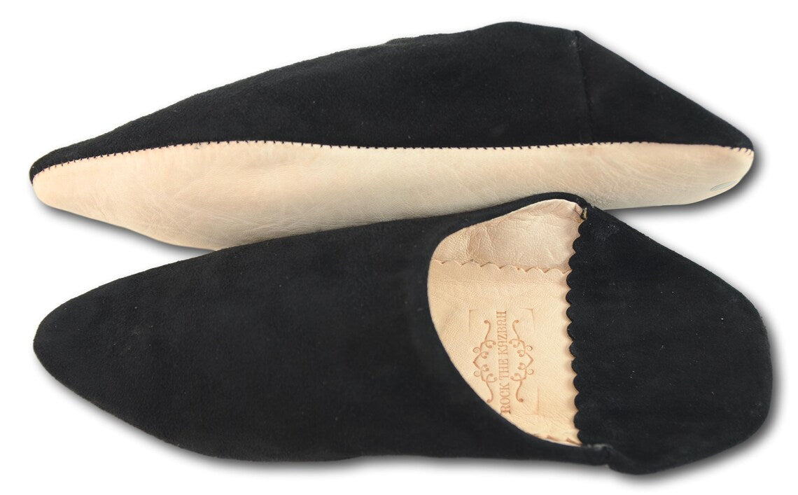 Babouches en Daim Rose pour Femme : Confort, Élégance Durable, et Charme Artisanal avec Bout Pointu