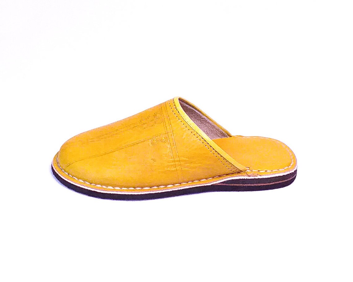 Babouche style mule Berbère Traditionnelle - Bout Rond - Cuir Jaune