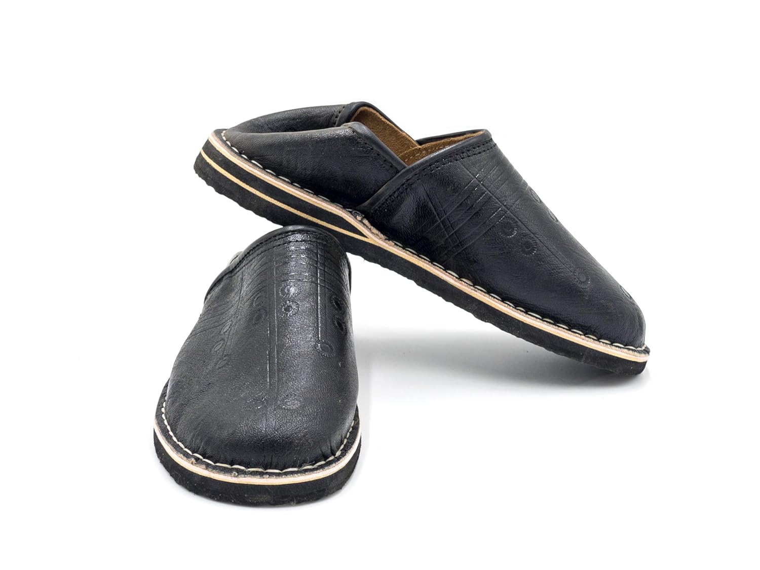 Babouche Berbère Authentique - Extrémité Arrondie - En Cuir Noir