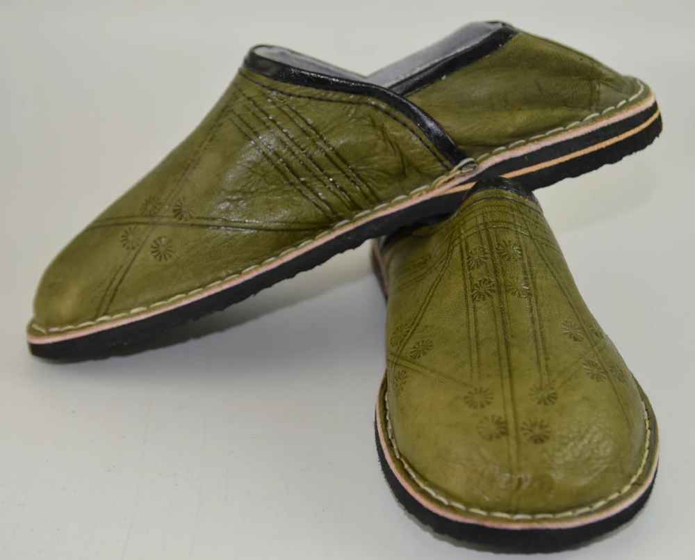 Babouche Berbère Authentique - Extrémité Arrondie - En Cuir Vert d'eau