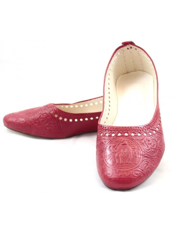 Ballerines en Cuir Rouge: Élégance et Confort Artisanaux